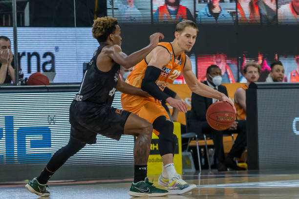 题性的焦点 题性的焦点