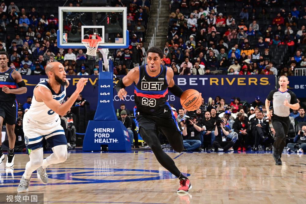 与四后卫灵 与四后卫灵